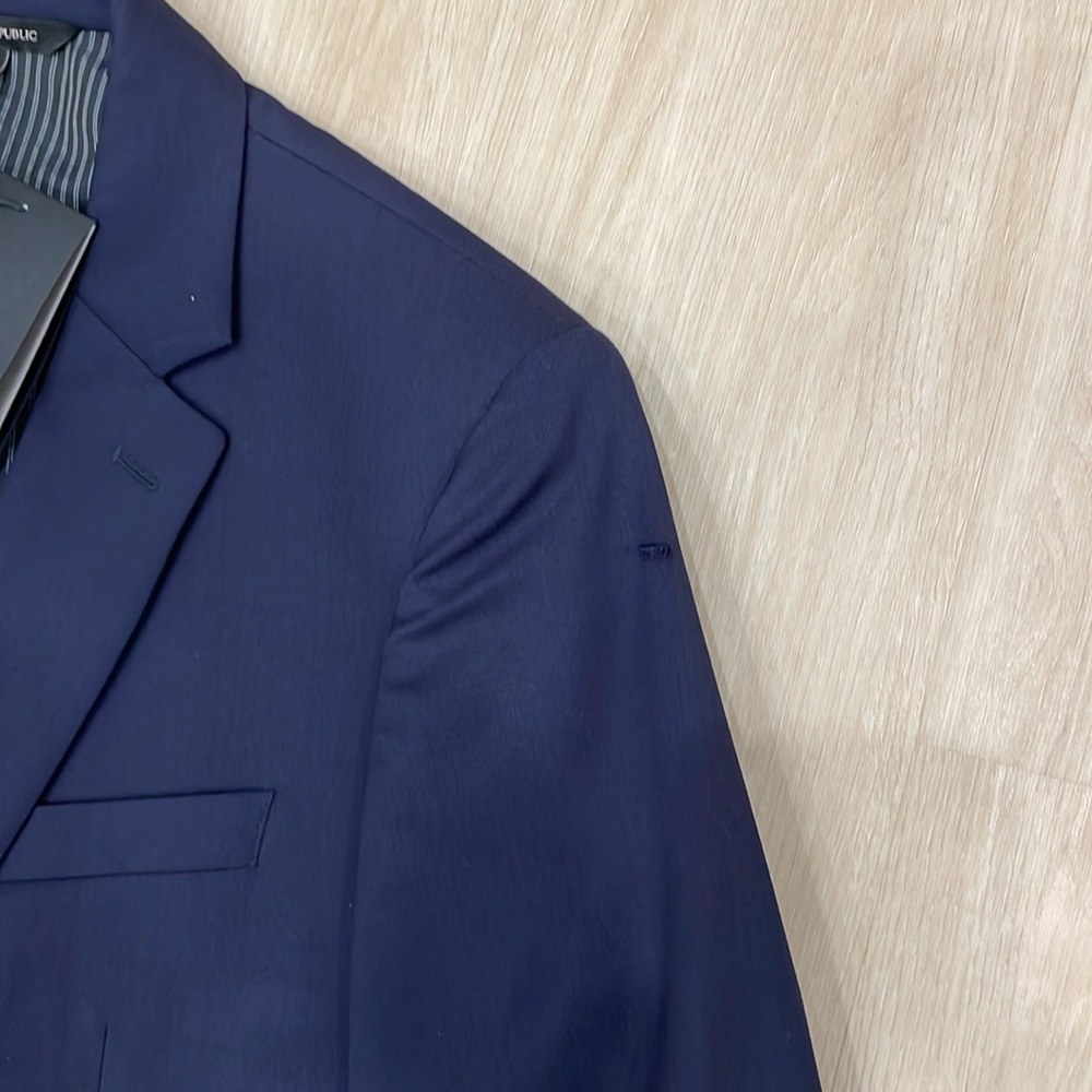 Banana Republic Suit Jacket - Picture 8 of 8